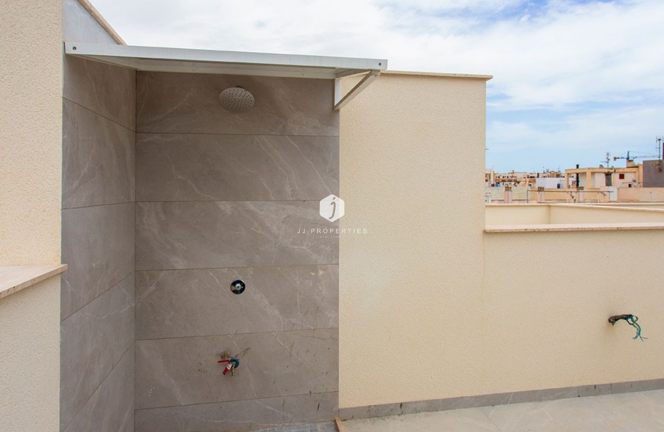Tweedehands - Appartement / flat -
Torrevieja - Costa Blanca