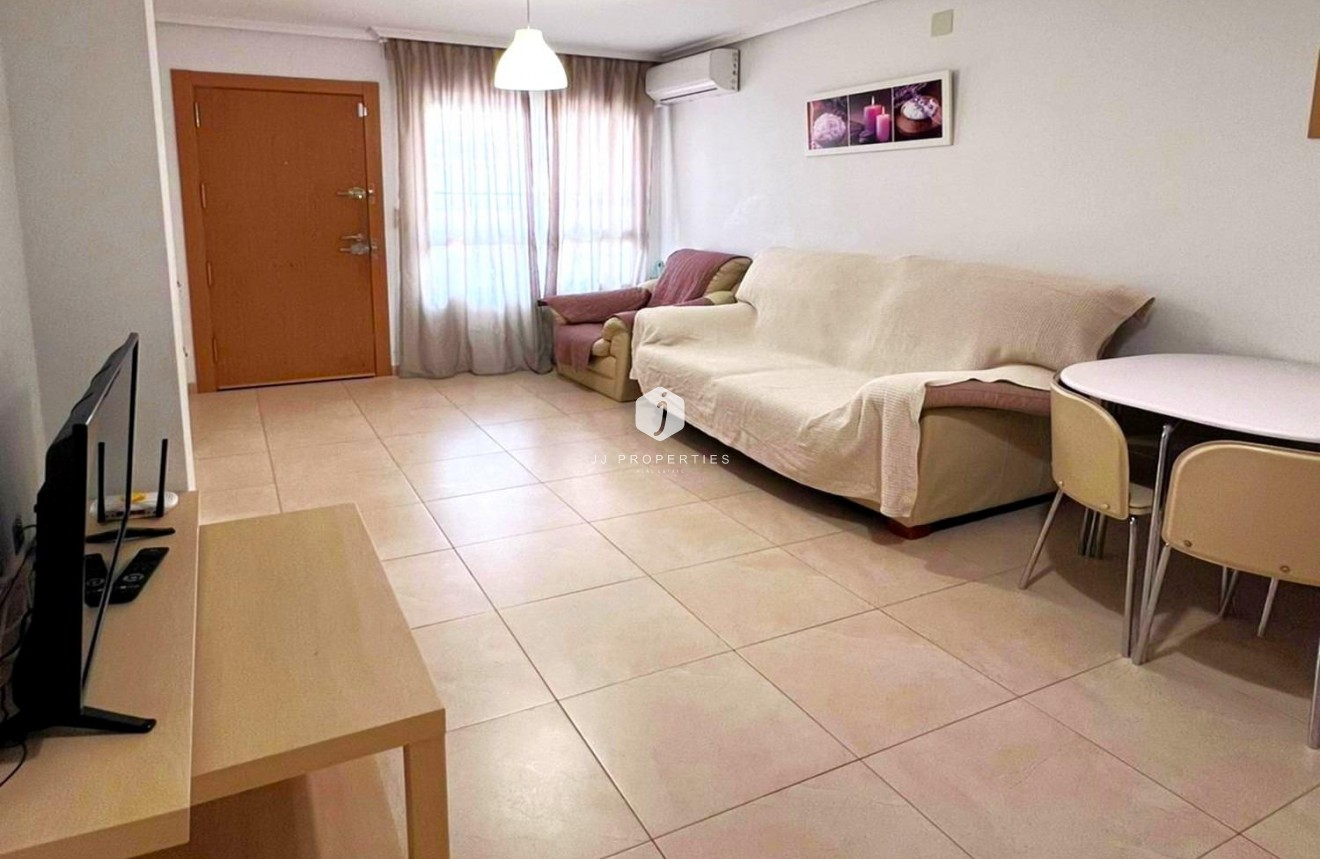 Aus zweiter Hand - Wohnung -
Torrevieja - Playa de los Locos