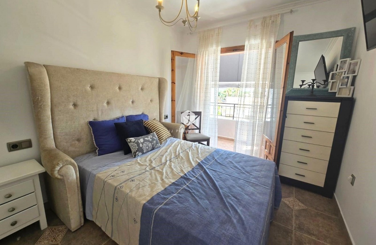 D'occasion - Chalet -
Torrevieja - Los Balcones