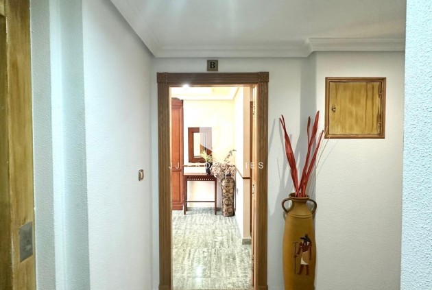 Tweedehands - Penthouse -
Torrevieja