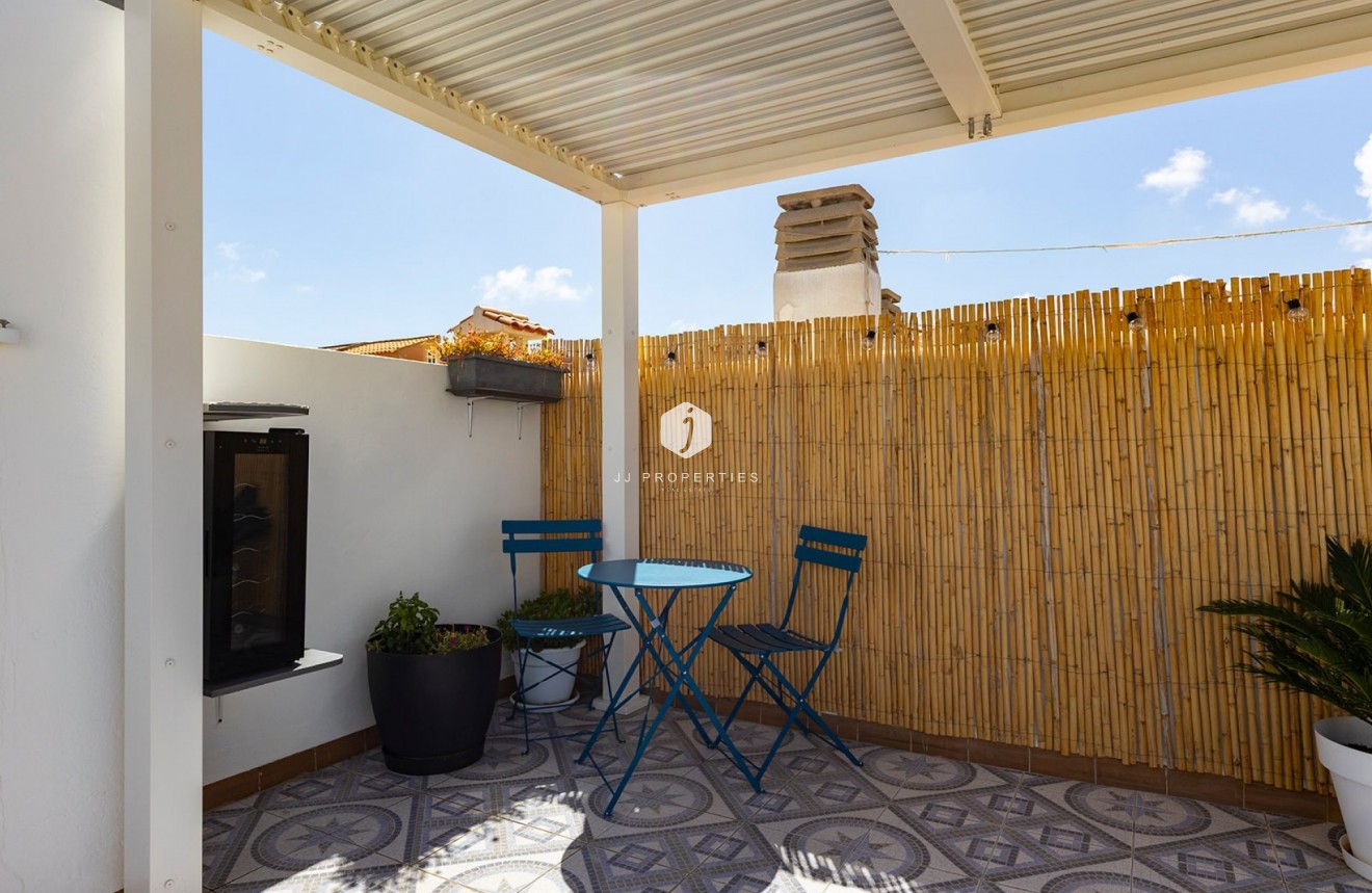D'occasion - Appartement -
La Mata - Costa Blanca