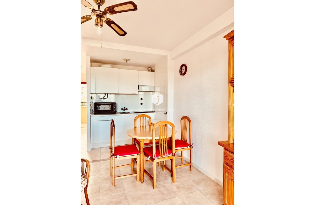 Tweedehands - Appartement / flat -
Torrevieja - Cabo cervera