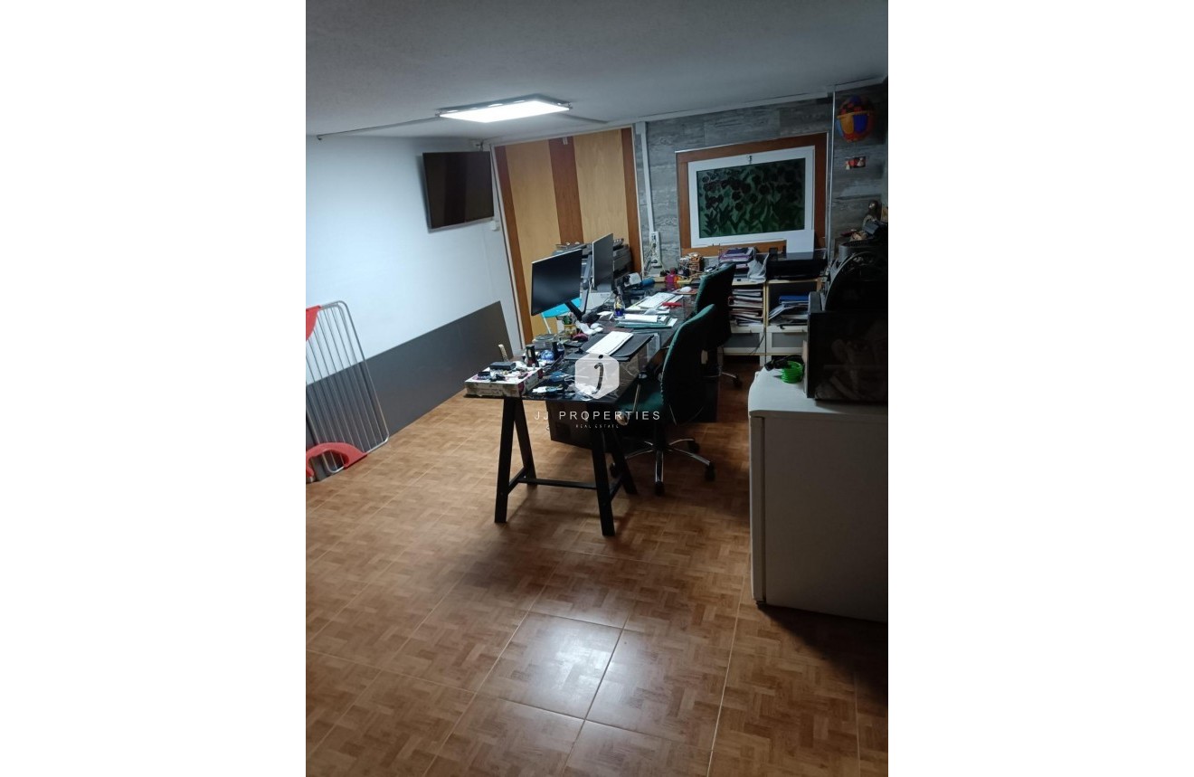 Z drugiej ręki - Dupleks -
Torrevieja - Acequion