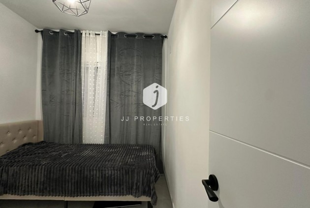 Aus zweiter Hand - Wohnung -
Torrevieja