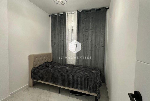 Aus zweiter Hand - Wohnung -
Torrevieja