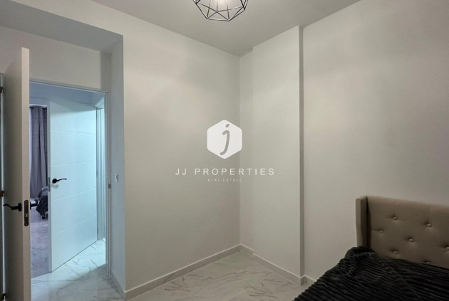 Aus zweiter Hand - Wohnung -
Torrevieja