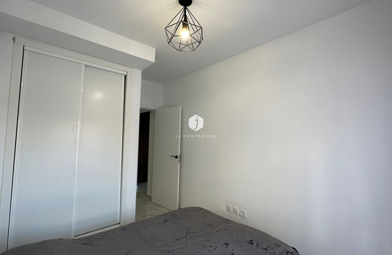 Aus zweiter Hand - Wohnung -
Torrevieja