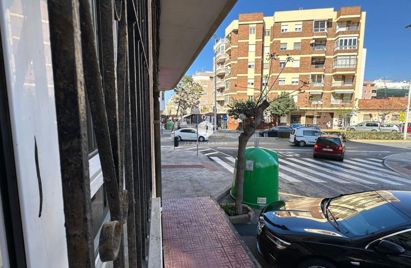 Aus zweiter Hand - Wohnung -
Torrevieja