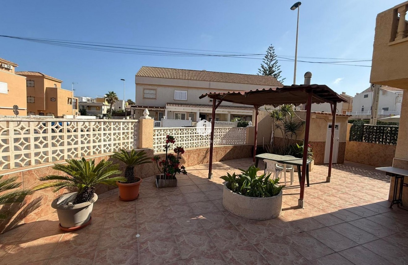 Segunda mano - Duplex -
Torrevieja - Los Frutales