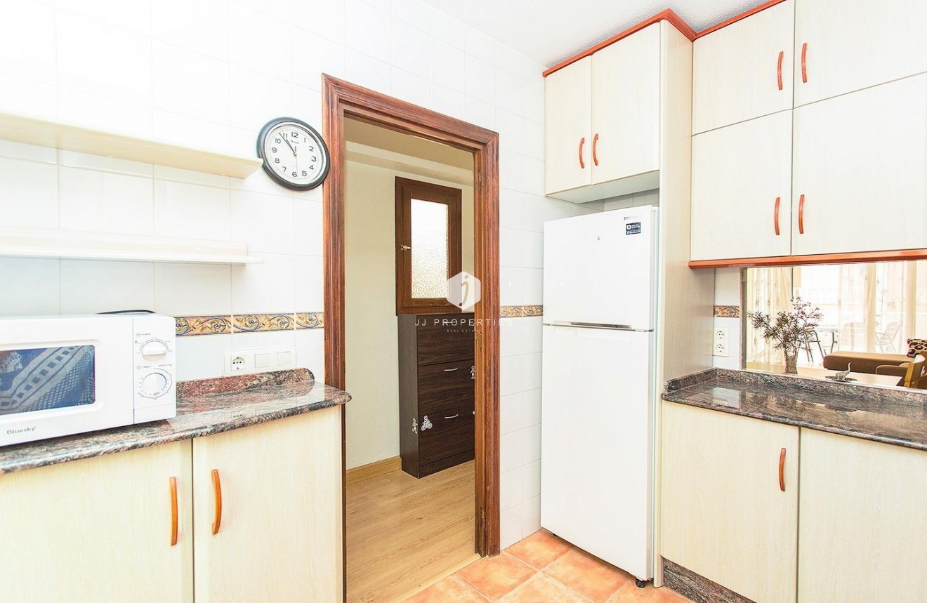Segunda mano - Apartamento / piso -
Torrevieja - Playa del Cura