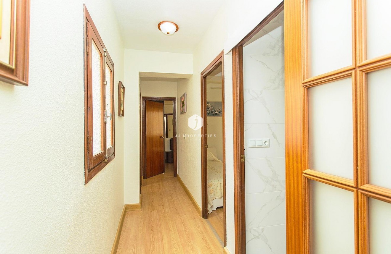 Segunda mano - Apartamento / piso -
Torrevieja - Playa del Cura