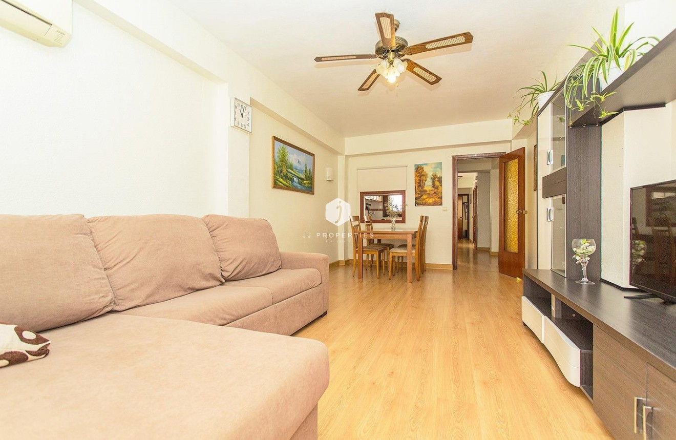 Segunda mano - Apartamento / piso -
Torrevieja - Playa del Cura