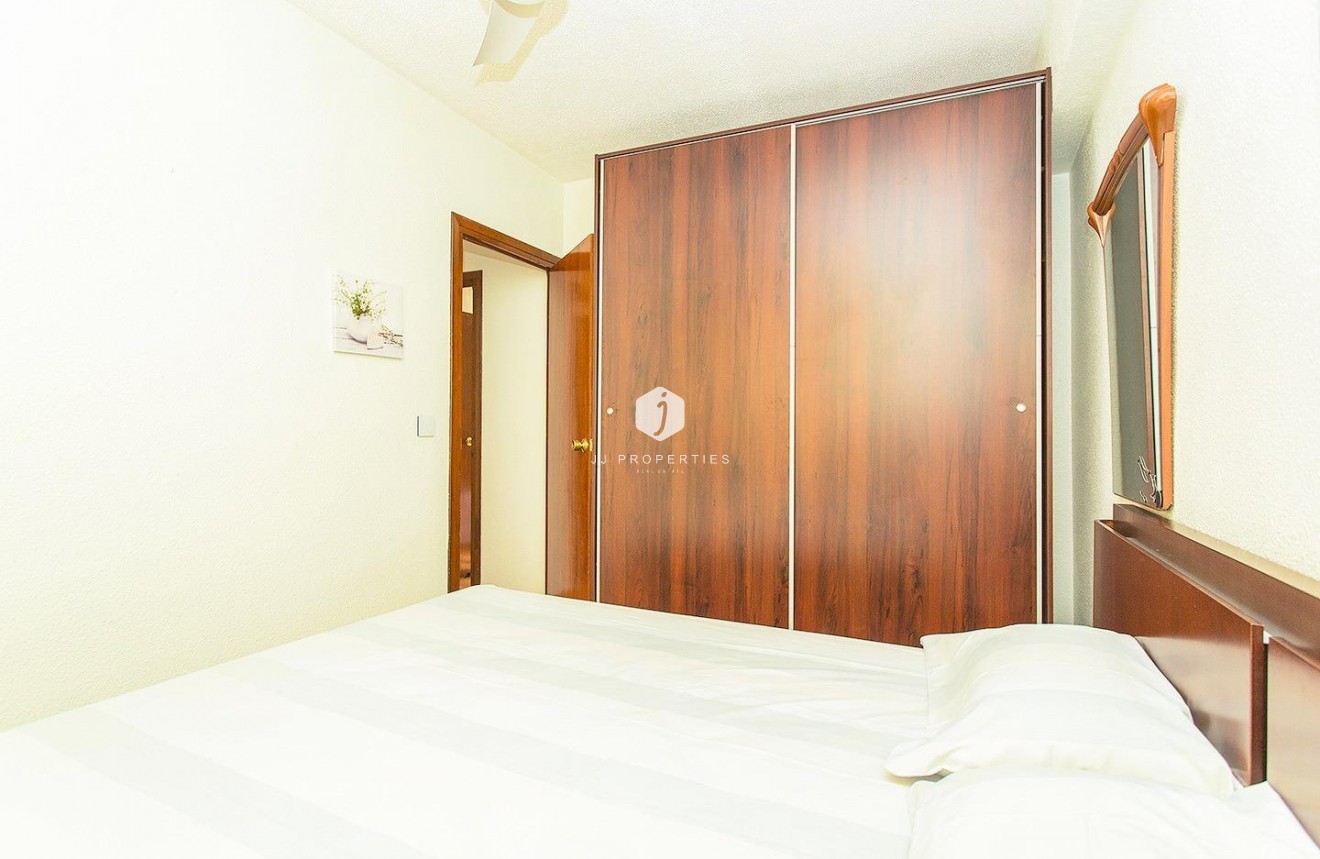 Segunda mano - Apartamento / piso -
Torrevieja - Playa del Cura
