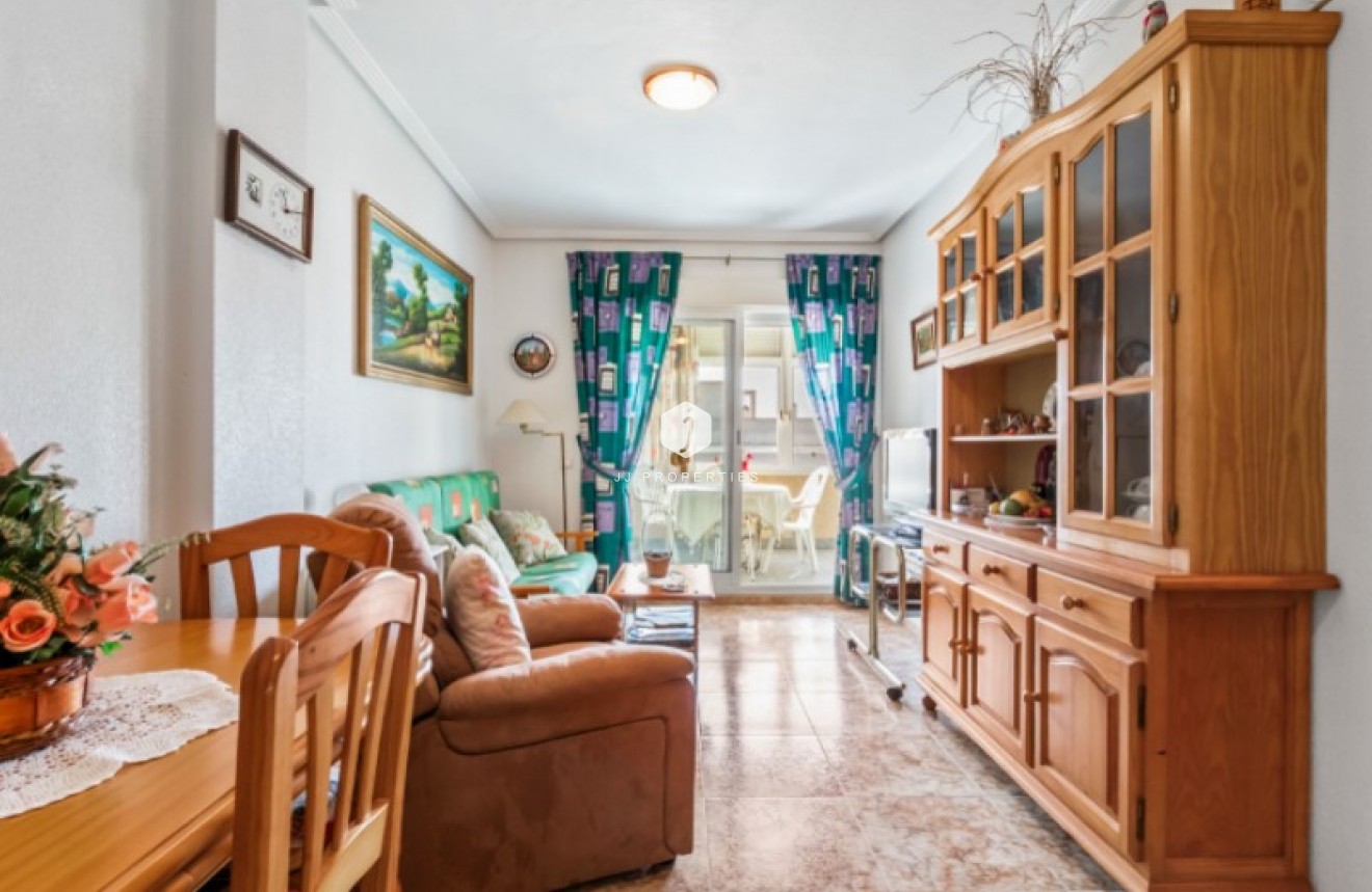 Aus zweiter Hand - Penthouse -
Torrevieja - Costa Blanca