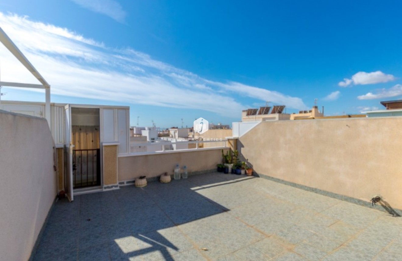 Aus zweiter Hand - Penthouse -
Torrevieja - Costa Blanca