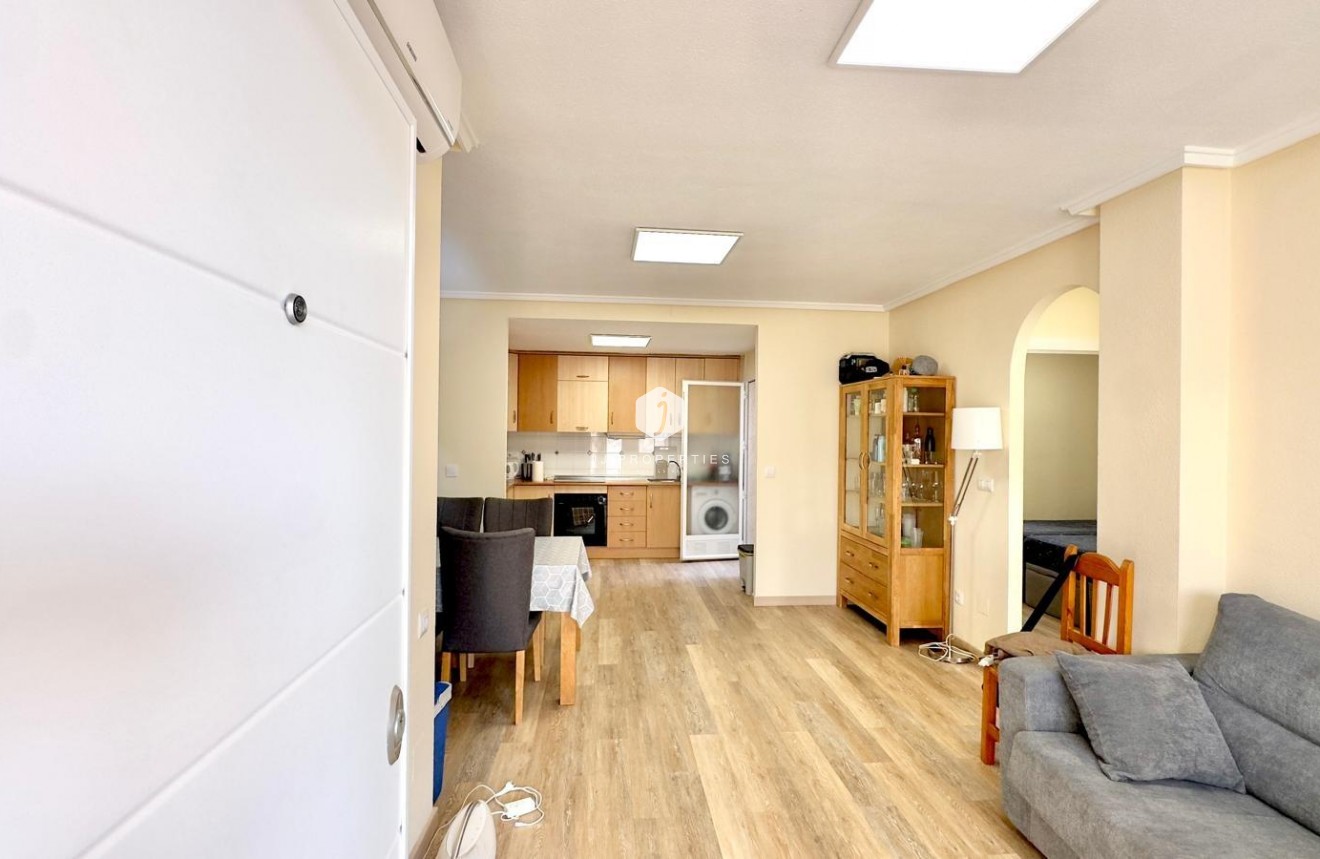 Z drugiej ręki - Bungalow -
Torrevieja - Torreblanca