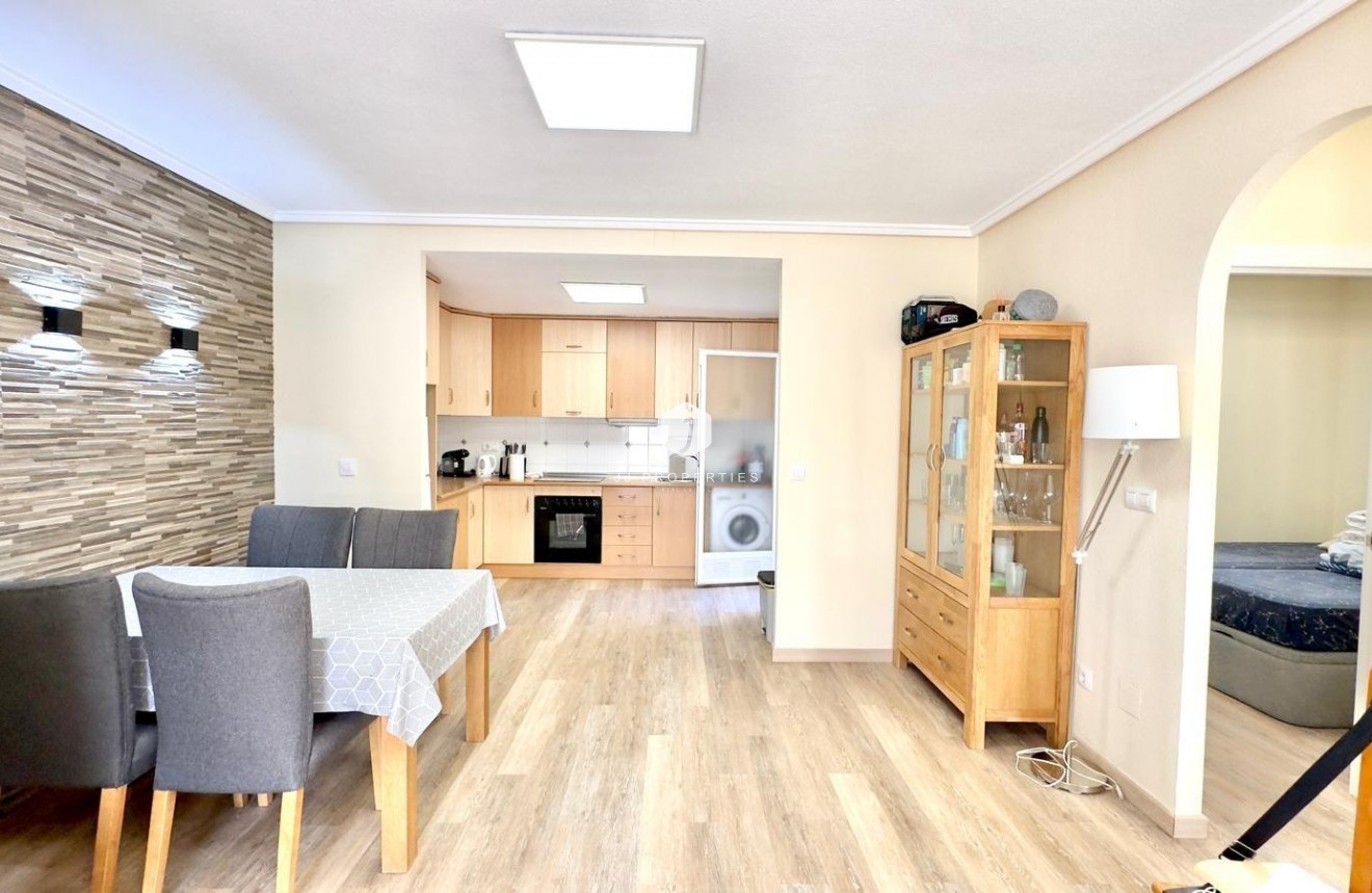 Z drugiej ręki - Bungalow -
Torrevieja - Torreblanca
