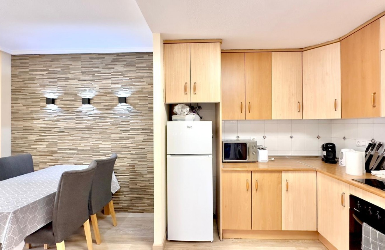 Z drugiej ręki - Bungalow -
Torrevieja - Torreblanca