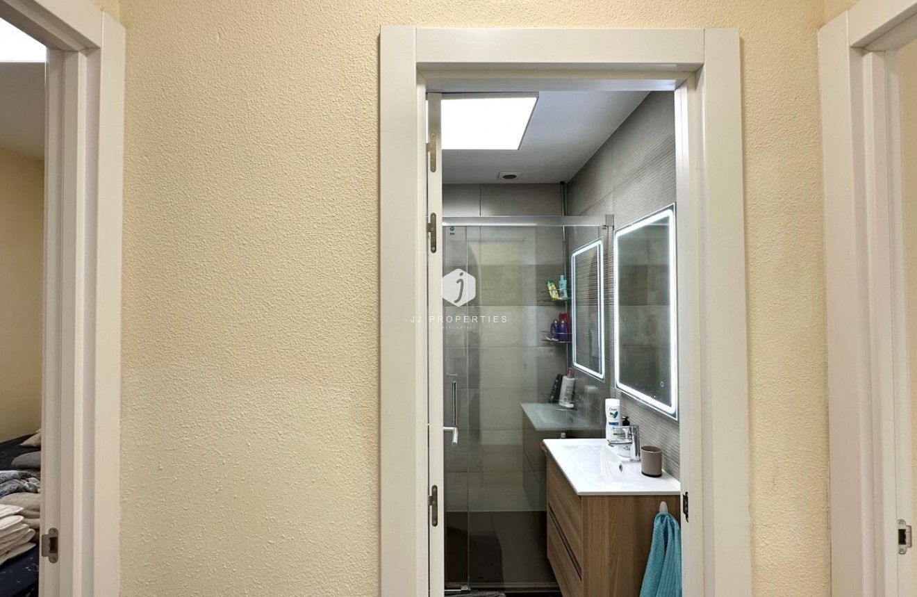 Z drugiej ręki - Bungalow -
Torrevieja - Torreblanca