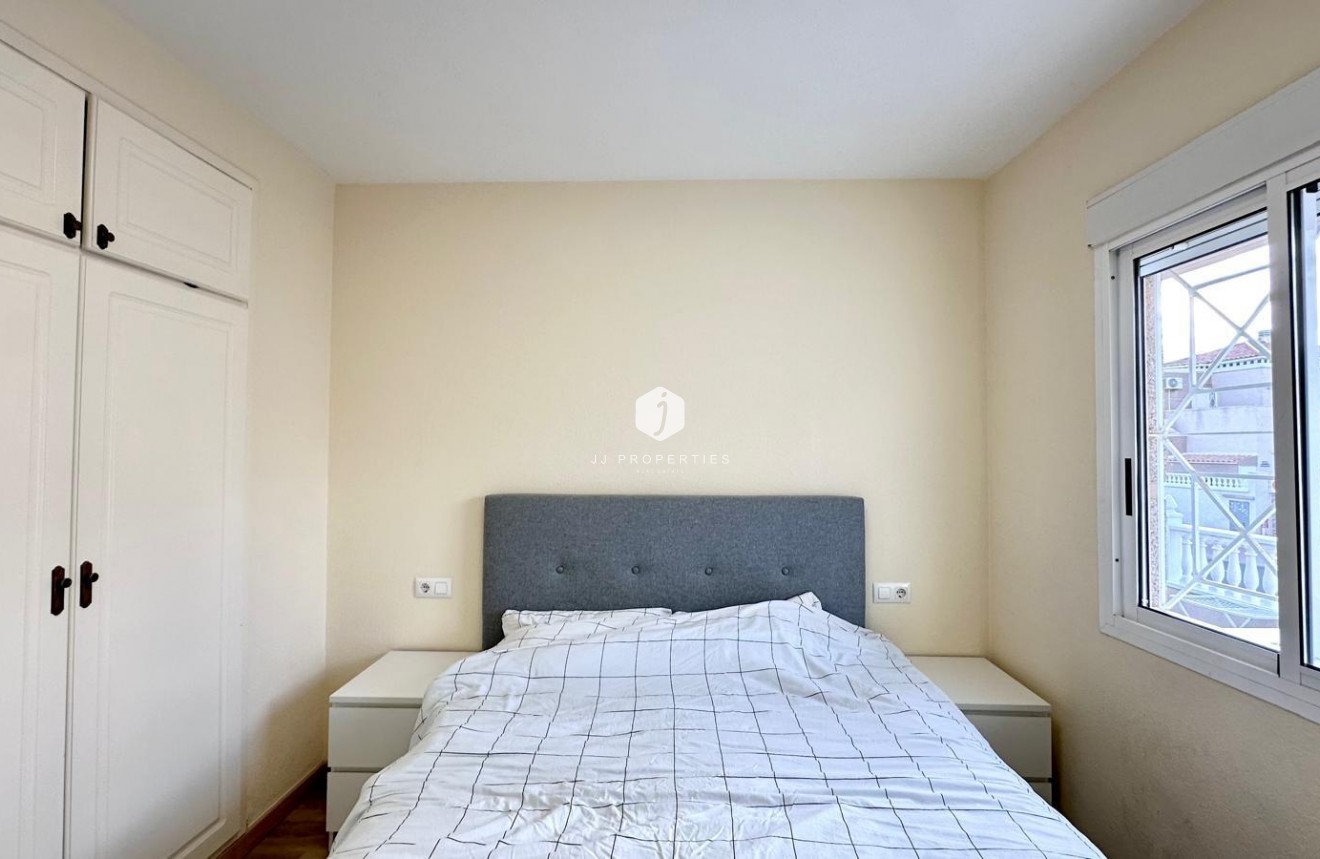 Z drugiej ręki - Bungalow -
Torrevieja - Torreblanca