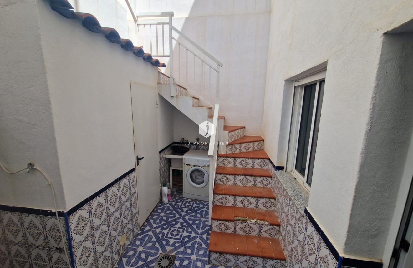 D'occasion - Chalet -
Torrevieja