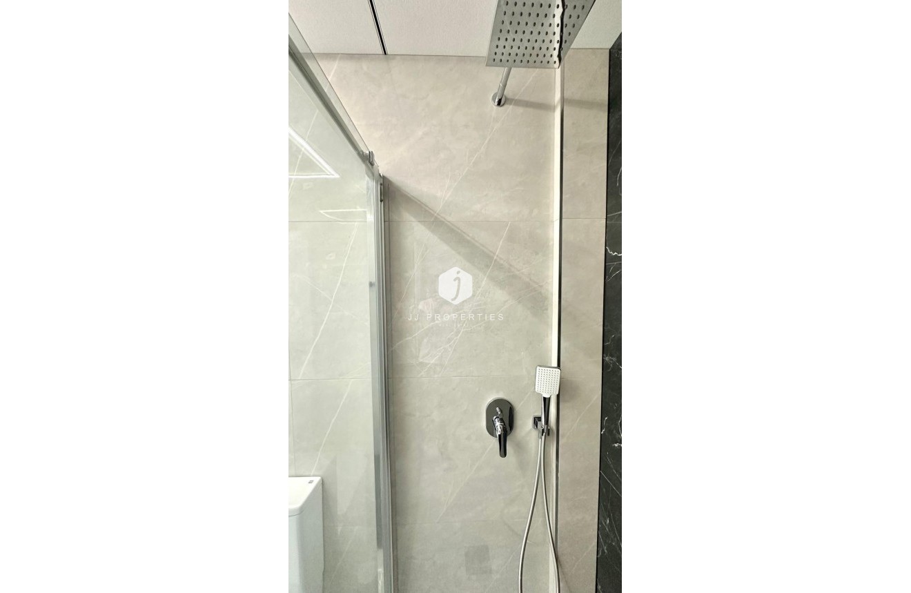 Segunda mano - Apartamento / piso -
Torrevieja - Playa del Cura