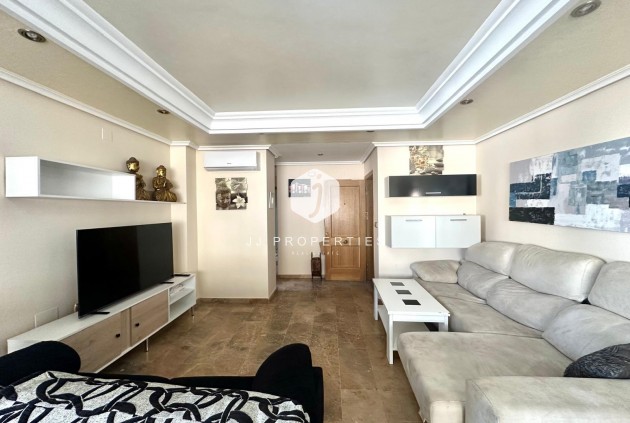 Aus zweiter Hand - Wohnung -
Torrevieja