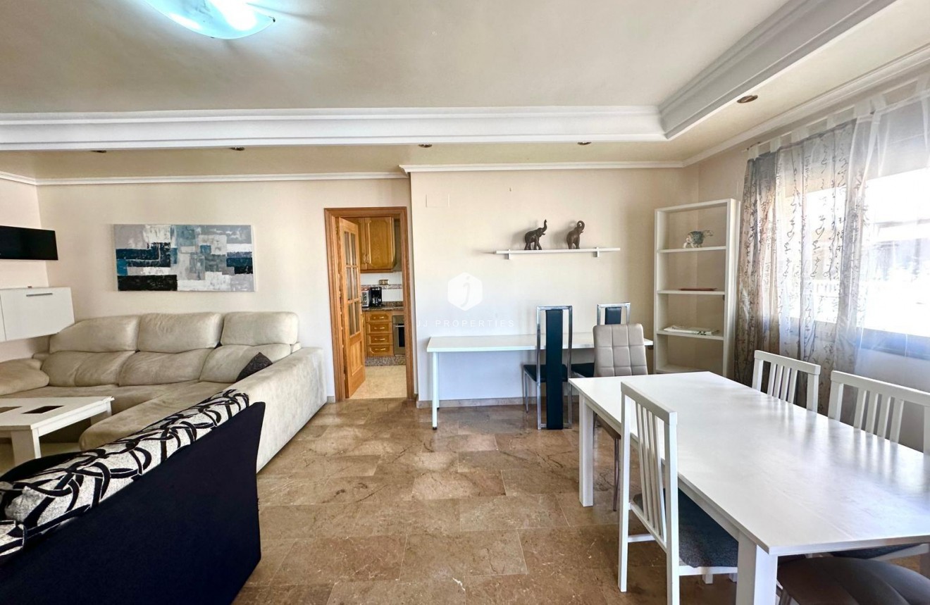Aus zweiter Hand - Wohnung -
Torrevieja