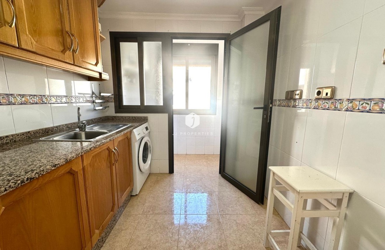 Aus zweiter Hand - Wohnung -
Torrevieja