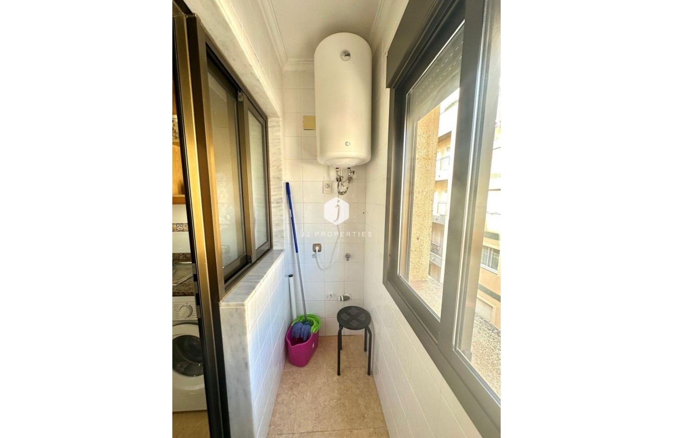 Aus zweiter Hand - Wohnung -
Torrevieja