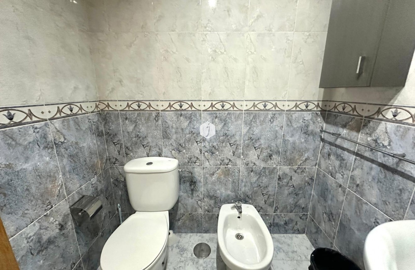 Aus zweiter Hand - Wohnung -
Torrevieja