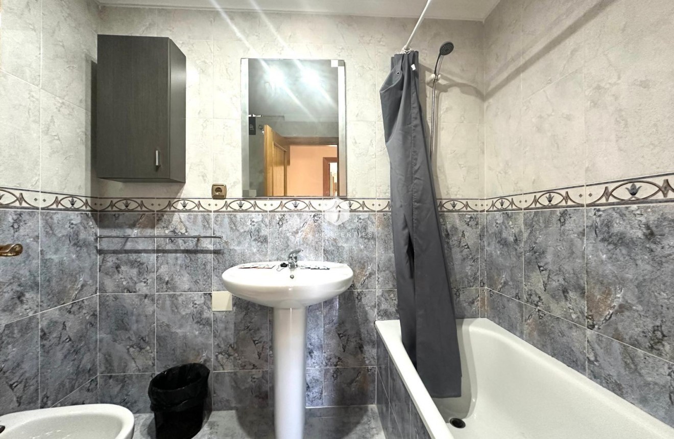 Aus zweiter Hand - Wohnung -
Torrevieja