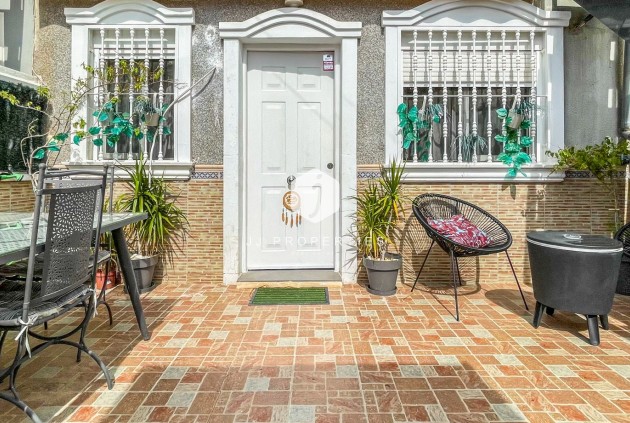 D'occasion - Bungalow -
Torrevieja - Costa Blanca