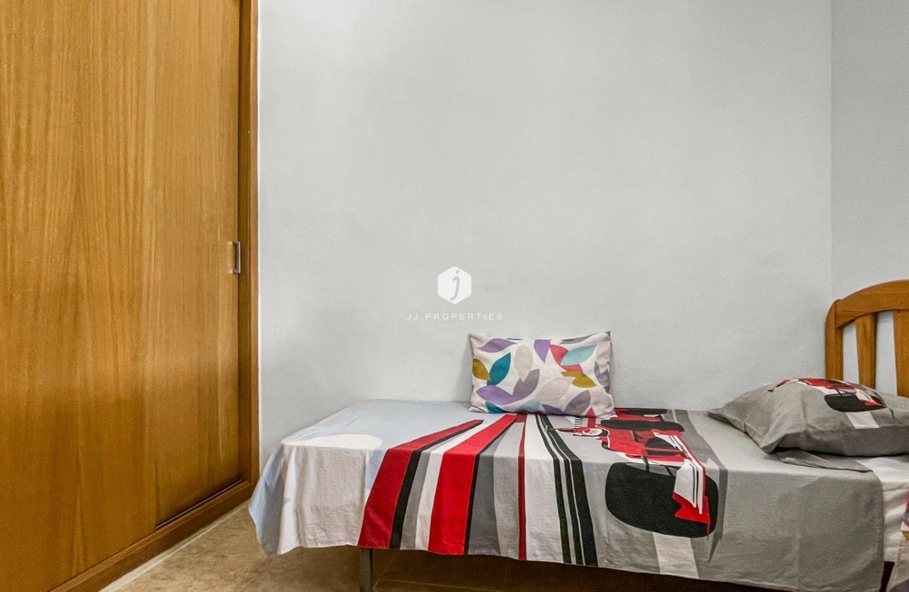 D'occasion - Bungalow -
Torrevieja - Costa Blanca
