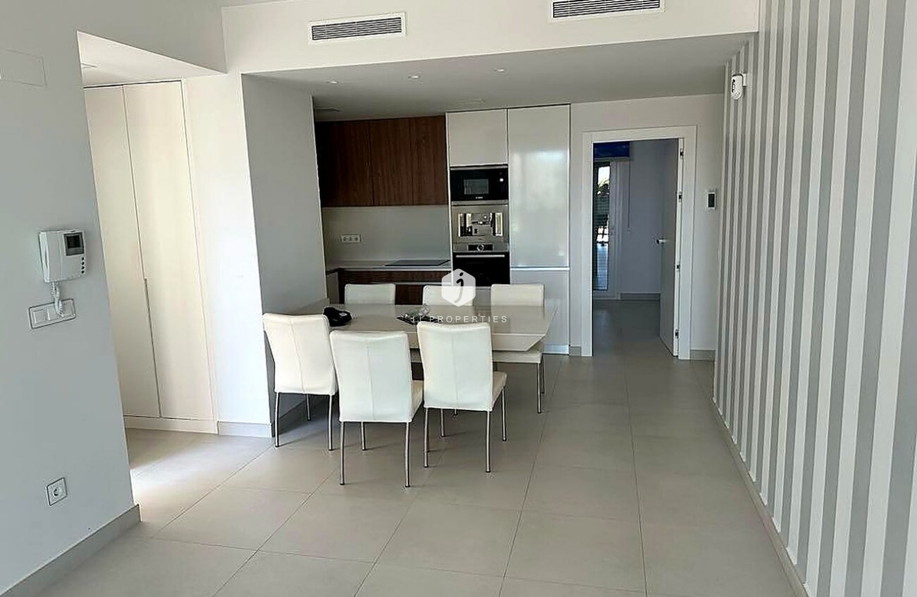 Resale - Apartment / flat -
Torrevieja - Torreta Florida