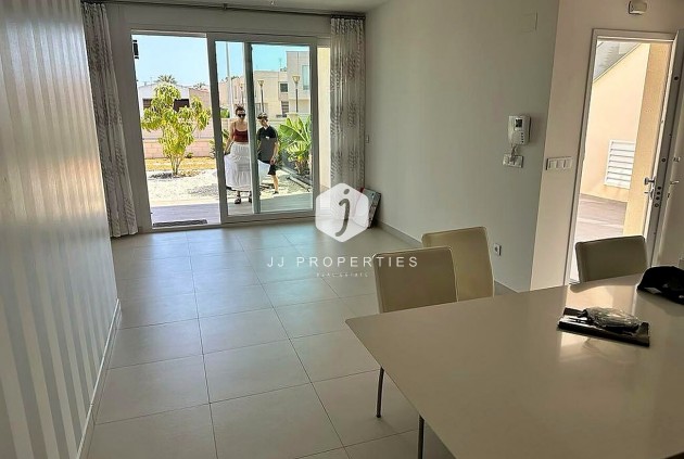 Resale - Apartment / flat -
Torrevieja - Torreta Florida