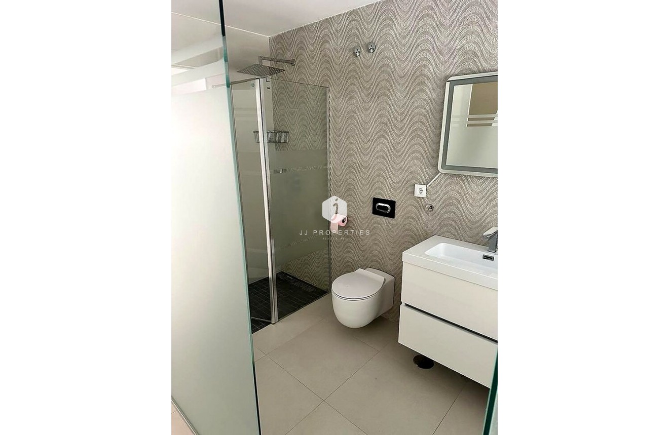 Resale - Apartment / flat -
Torrevieja - Torreta Florida