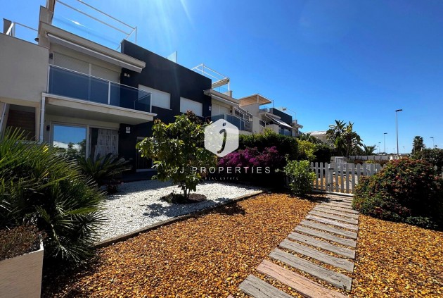 Resale - Apartment / flat -
Torrevieja - Torreta Florida