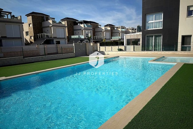 Resale - Apartment / flat -
Torrevieja - Torreta Florida