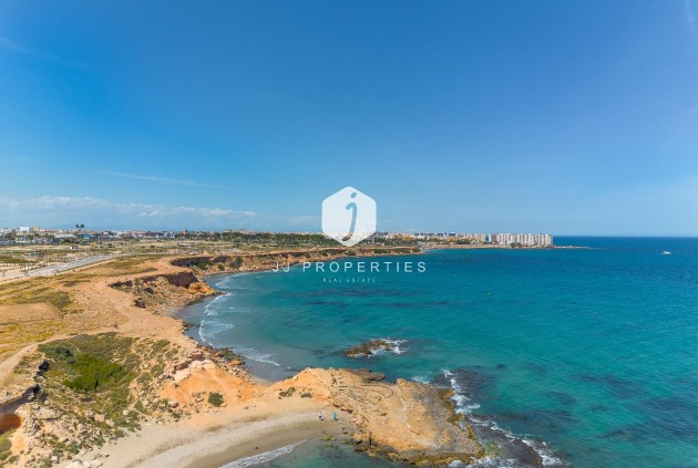 Z drugiej ręki - Bungalow -
Torrevieja - Los Balcones