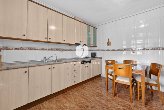 Resale - Apartment / flat -
Centro Torrevieja