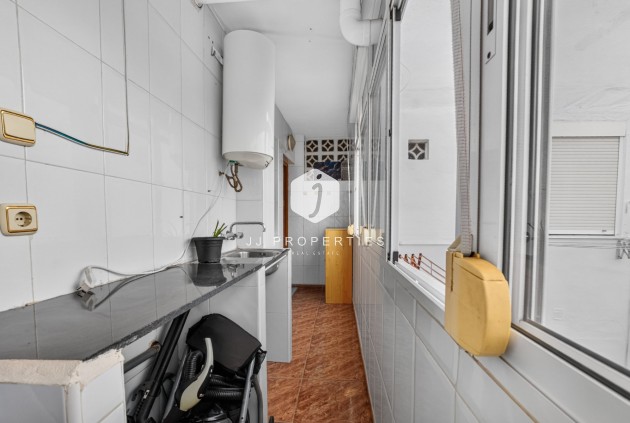 Resale - Apartment / flat -
Centro Torrevieja
