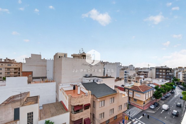 Resale - Apartment / flat -
Centro Torrevieja