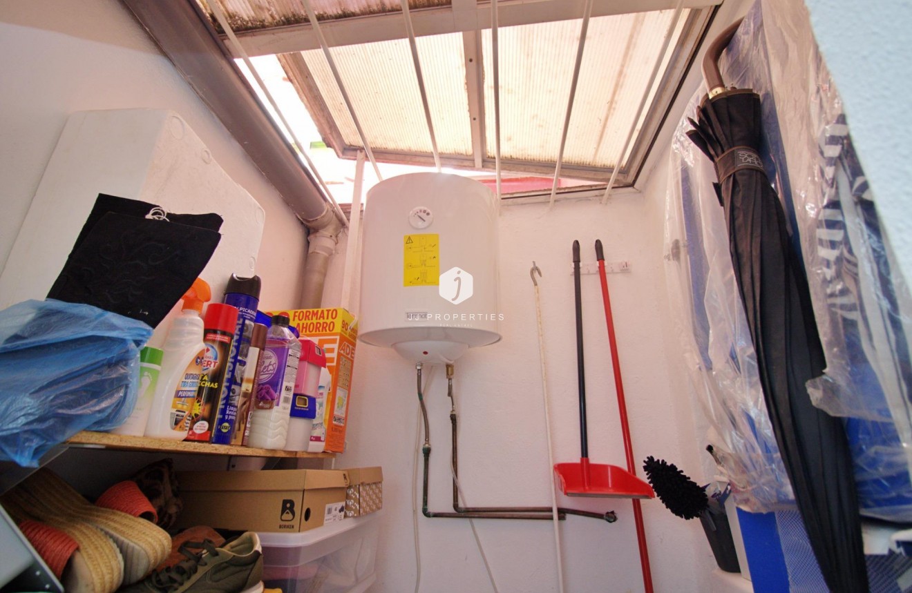 Resale - Chalet -
Torrevieja - San luis