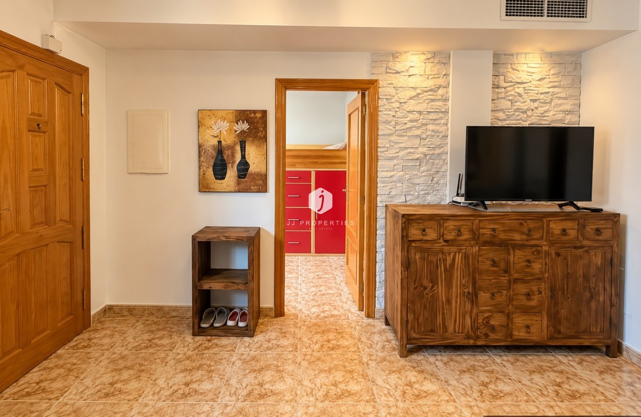 Resale - Bungalow -
Punta Prima - Costa Blanca