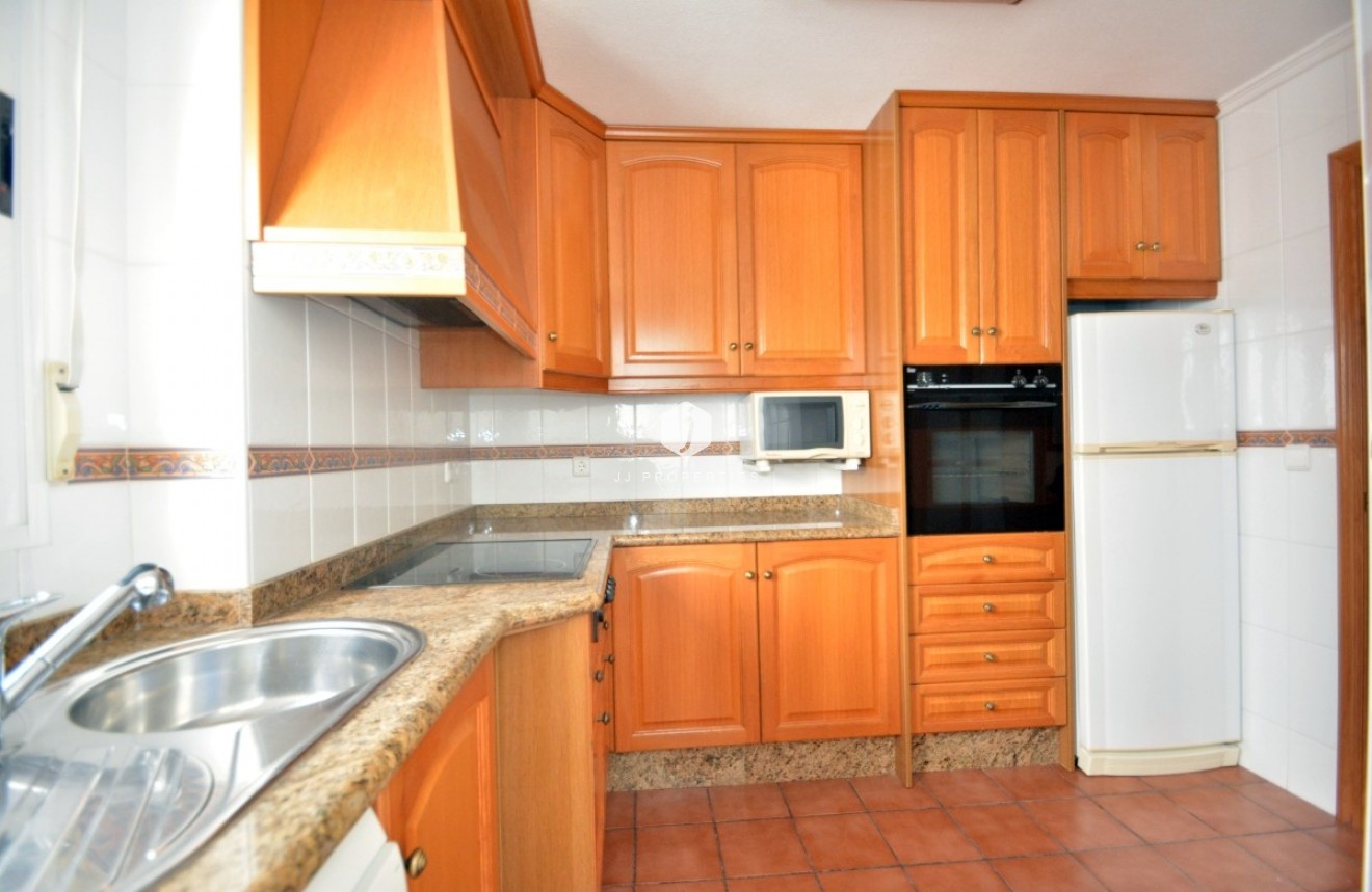 Resale - Apartment / flat -
Torrevieja - Costa Blanca