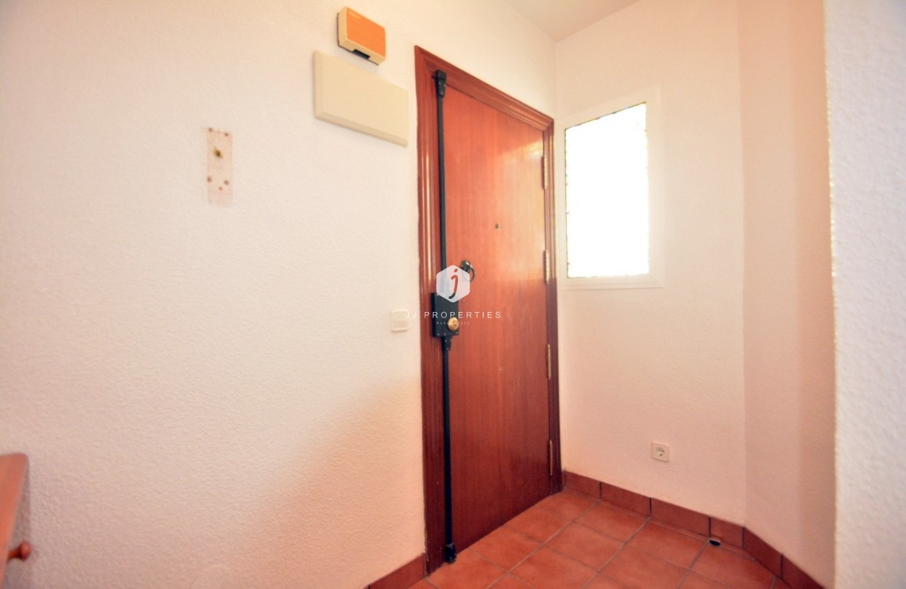 Resale - Apartment / flat -
Torrevieja - Costa Blanca