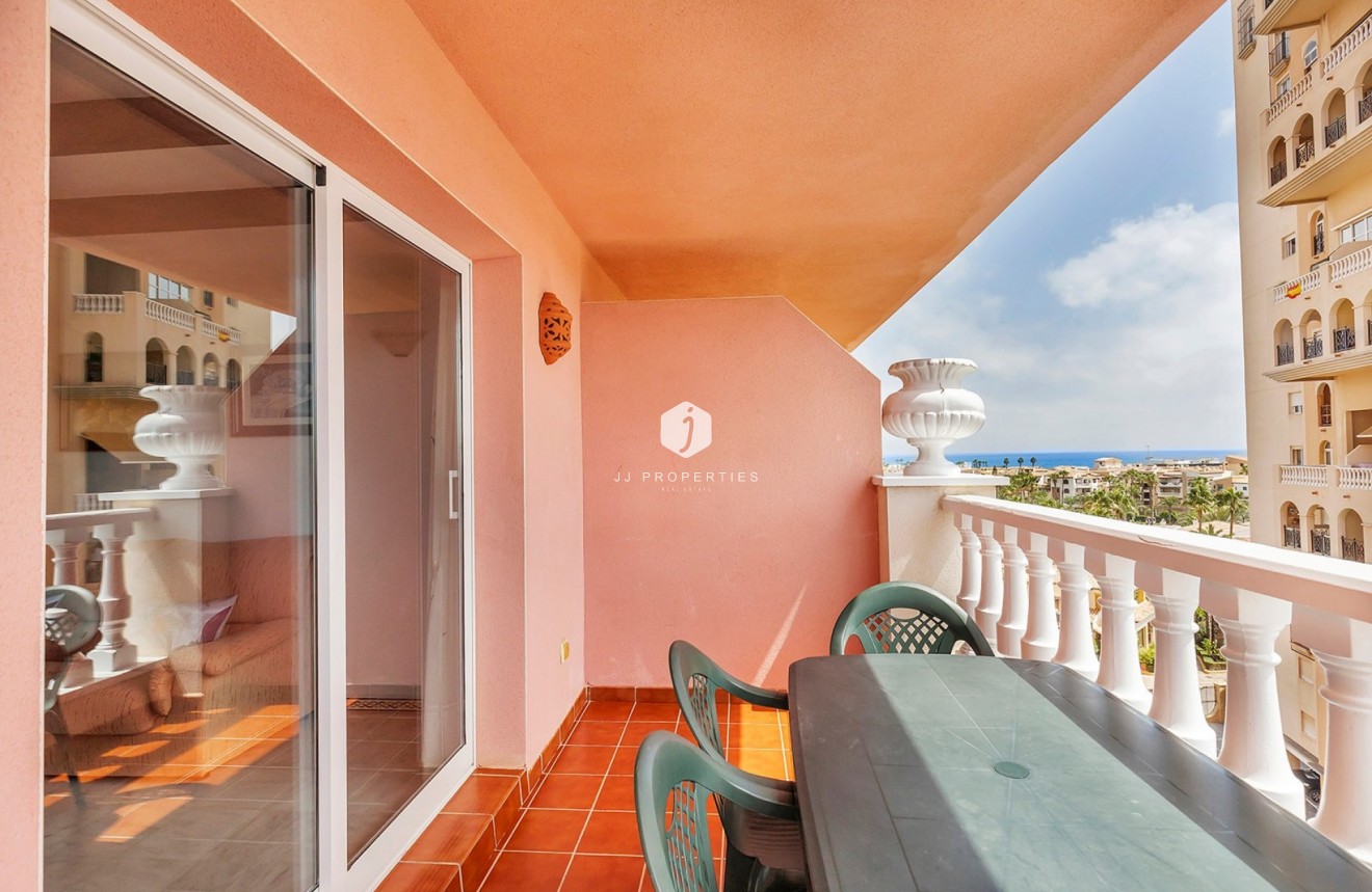 Resale - Apartment / flat -
Torrevieja - Costa Blanca