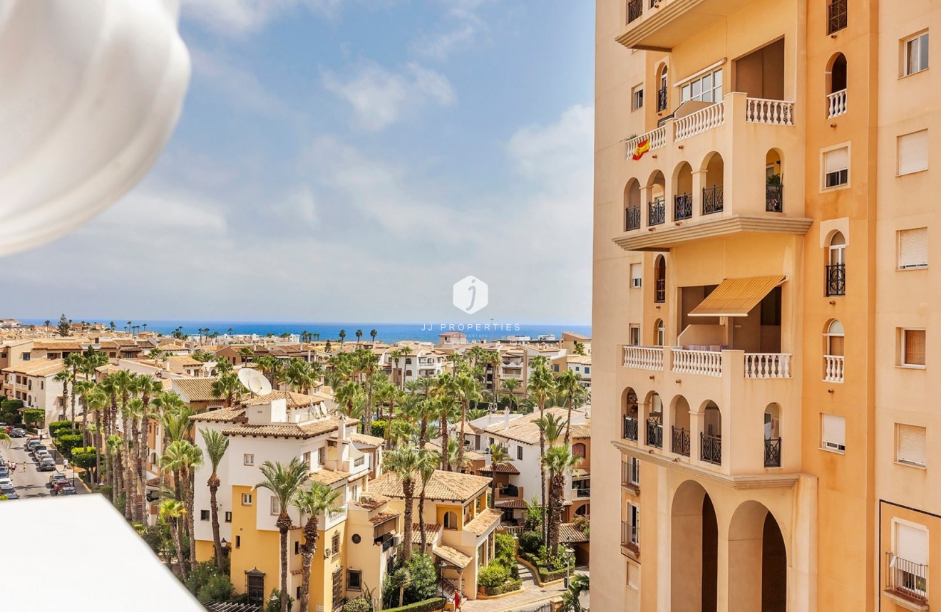 Resale - Apartment / flat -
Torrevieja - Costa Blanca