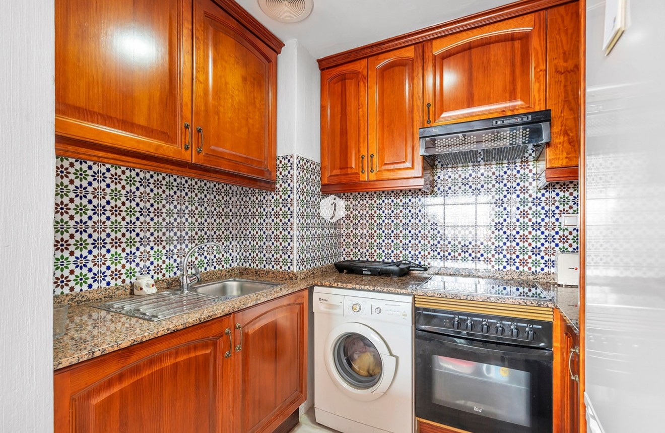 Resale - Apartment / flat -
Torrevieja - Costa Blanca